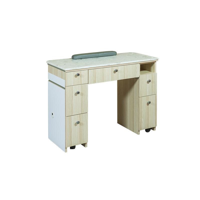 I Nail Table
